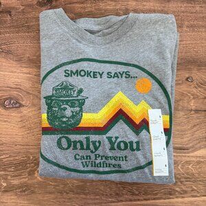 Smokey Bear Men’s Small Graphic T Shirt Gray NWT